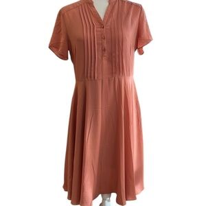 Nannette Lapore Woman’s Short Sleeve Chiffon Pin-Tuck Dress Clay Over Size 6